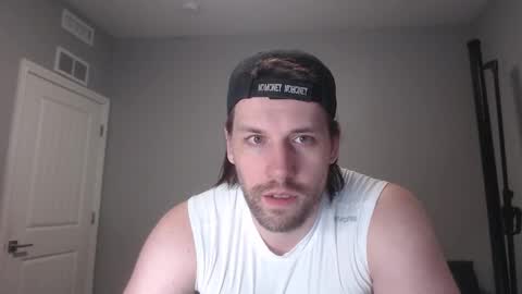 Rob Knocks online show from December 16, 1:32 am