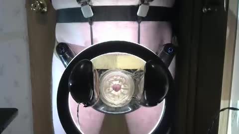 Robodickmilker online show from December 5, 12:22 pm