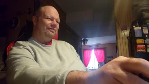 Snapshot of robonuts2004 chatting on January 26, 7:41 pm Robo Nuts online show from January 26, 7:41 pm