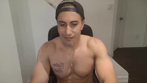 YOOOOOO online show from September 18, 6:21 pm