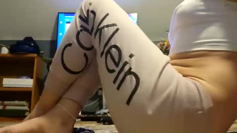 Snapshot of robs2rage chatting on October 18, 11:44 am robs2rage online show from October 18, 11:44 am