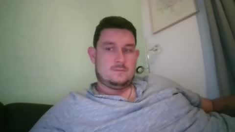 Snapshot of robtheman94 chatting on September 15, 9:48 pm Robin online show from September 15, 9:48 pm