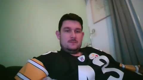 Robin online show from November 16, 10:15 pm