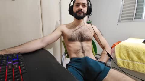 robwhiteguy online show from December 12, 1:39 pm