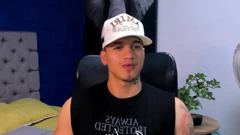 rocco_santos online show from October 23, 1:16 am