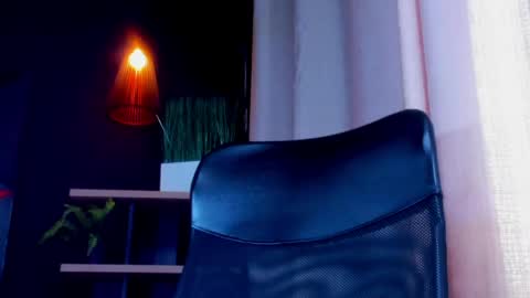 Snapshot of rocco_santos chatting on May 7, 6:46 pm rocco_santos online show from May 7, 6:46 pm