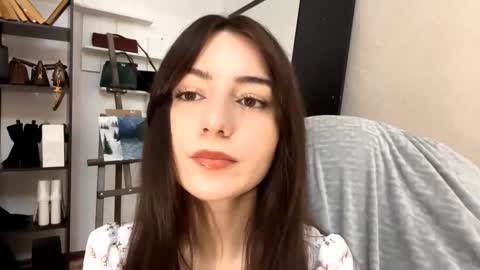 Snapshot of rochelgloff chatting on November 30, 10:30 am Marry online show from November 30, 10:30 am