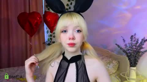 rochelle_dolly online show from April 3, 2:04 pm