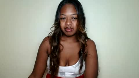 rochellinah online show from June 18, 11:47 am