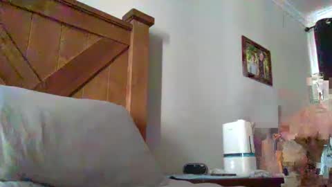 Snapshot of rock_steady80 chatting on February 23, 6:23 pm rock_steady80 online show from February 23, 6:23 pm