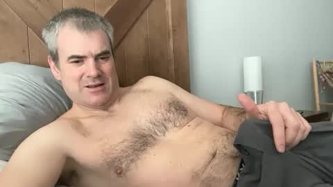 Snapshot of rock_steady80 chatting on February 10, 4:11 pm rock_steady80 online show from February 10, 4:11 pm