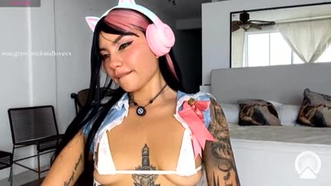 Samantha Estephania  online show from November 25, 9:59 pm