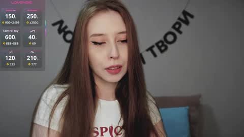 Snapshot of rocketsgirl chatting on April 28, 6:29 am rocketsgirl online show from April 28, 6:29 am