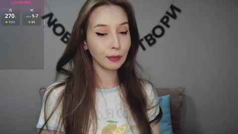 rocketsgirl online show from June 18, 9:14 am