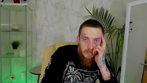 Snapshot of rockleen chatting on February 24, 9:35 pm rockleen online show from February 24, 9:35 pm