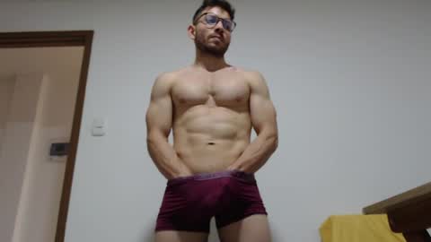 rocky muscle online show from April 7, 4:51 pm