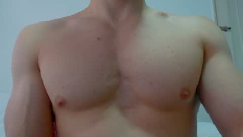 rocky muscle online show from July 15, 5:07 pm