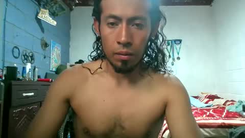 rockylittle10 online show from October 31, 9:16 pm