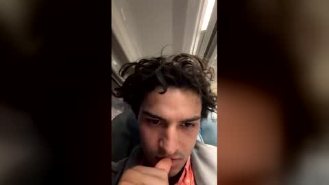 rockymau online show from December 3, 1:57 am