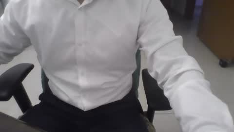 rockysam090 online show from December 5, 2:33 pm