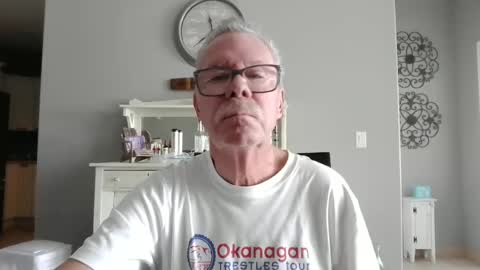 Snapshot of rodied chatting on October 5, 6:39 pm rodied online show from October 5, 6:39 pm