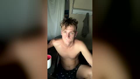 Snapshot of rodofra chatting on April 2, 4:54 am rodofra online show from April 2, 4:54 am