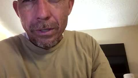 rodolfolucio online show from December 17, 11:33 pm