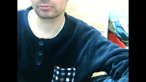 Snapshot of rodrigolumen chatting on February 15, 2:58 pm rodrigolumen online show from February 15, 2:58 pm