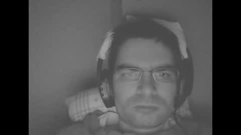 Snapshot of rodrigolumen chatting on February 16, 7:15 am rodrigolumen online show from February 16, 7:15 am