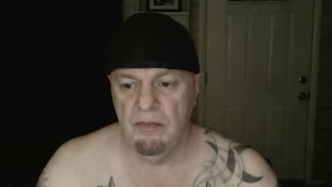 roinaz online show from December 22, 9:33 am