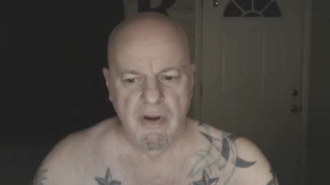 roinaz online show from April 17, 3:31 am