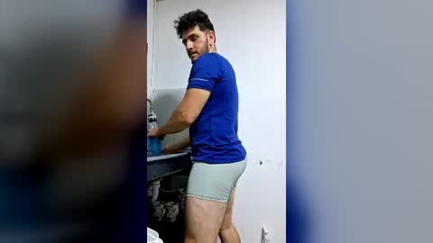Snapshot of roko9629 chatting on June 27, 2:49 am roko9629 online show from June 27, 2:49 am