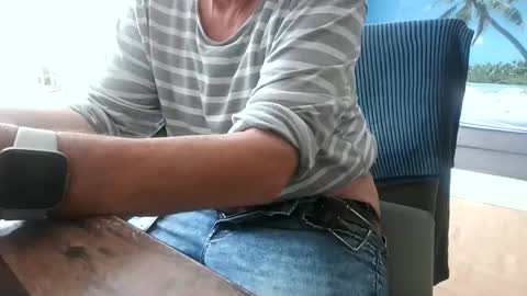 rolandloser1000 online show from May 22, 11:27 am