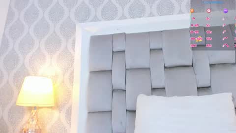 Snapshot of roma_love_ chatting on November 9, 11:52 am online show from November 9, 11:52 am