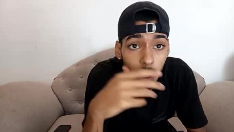 Snapshot of romagaxxl chatting on February 21, 6:42 pm Roma Garrido XXL online show from February 21, 6:42 pm