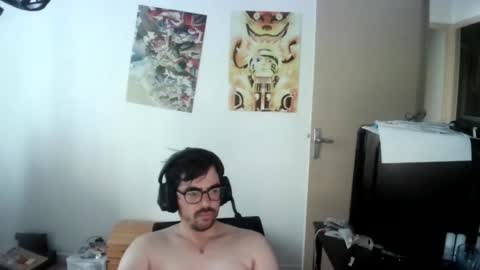 romainb72 online show from August 5, 5:54 am