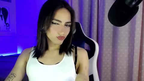 Snapshot of romalix chatting on January 27, 10:38 pm charlotte online show from January 27, 10:38 pm