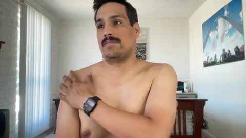 romancubbear online show from April 14, 10:27 pm