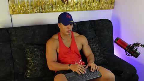 romano_kentt12 online show from November 26, 11:17 pm