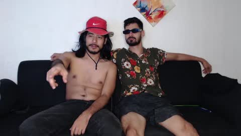 Snapshot of romanphoenix chatting on January 17, 8:02 am Roman online show from January 17, 8:02 am