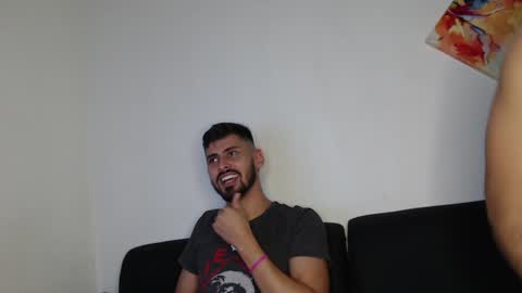 Snapshot of romanphoenix chatting on January 22, 12:59 am Roman online show from January 22, 12:59 am