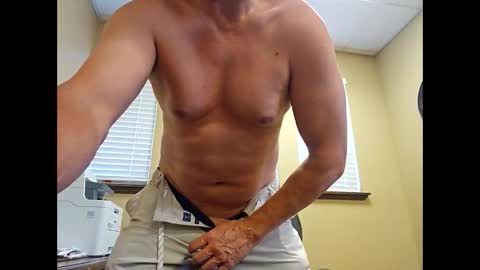 romanteeks online show from April 9, 12:10 am