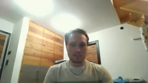 Snapshot of romanz123 chatting on April 27, 7:12 pm romanz123 online show from April 27, 7:12 pm