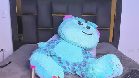 Rome online show from February 7, 1:53 am