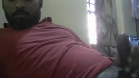 Snapshot of romeo7inch chatting on November 27, 9:11 am Punith online show from November 27, 9:11 am