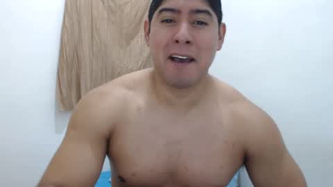 Romeos Room online show from October 12, 4:50 pm