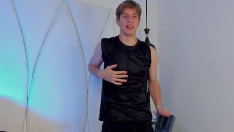 Romeo Ricci online show from December 27, 6:53 pm