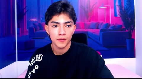 Romeo online show from October 15, 8:09 pm