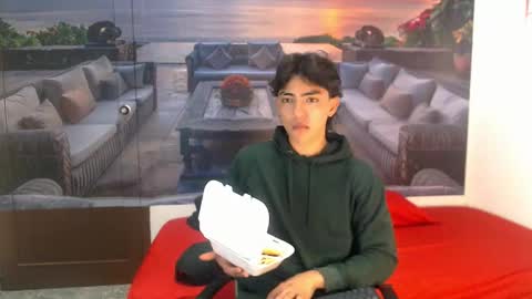 Romeo online show from January 5, 7:17 pm