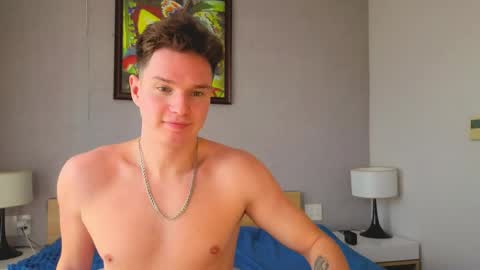Romeo online show from May 7, 3:01 am